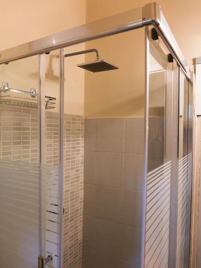 Al Vicolo Stretto Bed & Breakfast Santa Maria a Vico ภายนอก รูปภาพ