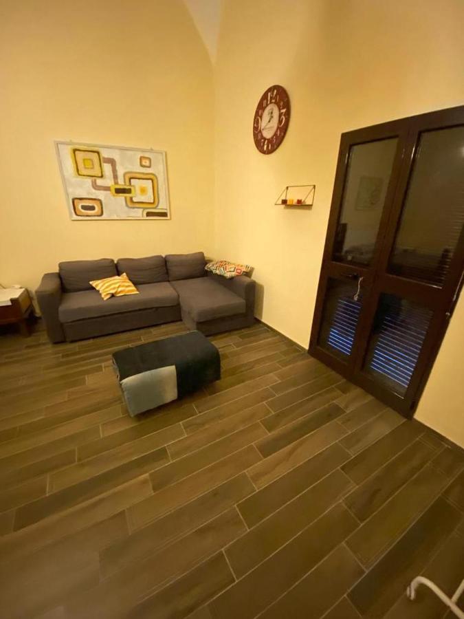 Al Vicolo Stretto Bed & Breakfast Santa Maria a Vico ภายนอก รูปภาพ
